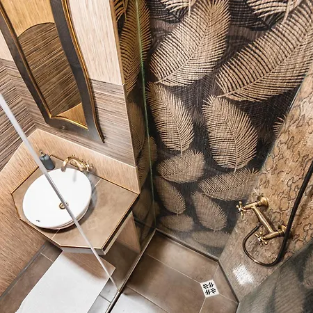 게스트하우스 Lucni Česká Skalice