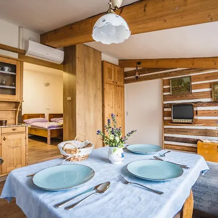 Lucni 4*