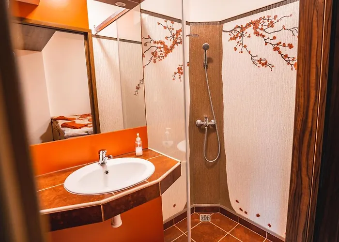Гостевой дом Lucni 4*