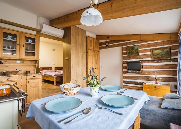 Lucni 4*