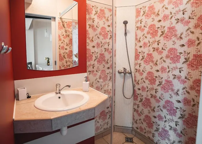 Гостевой дом Lucni 4*